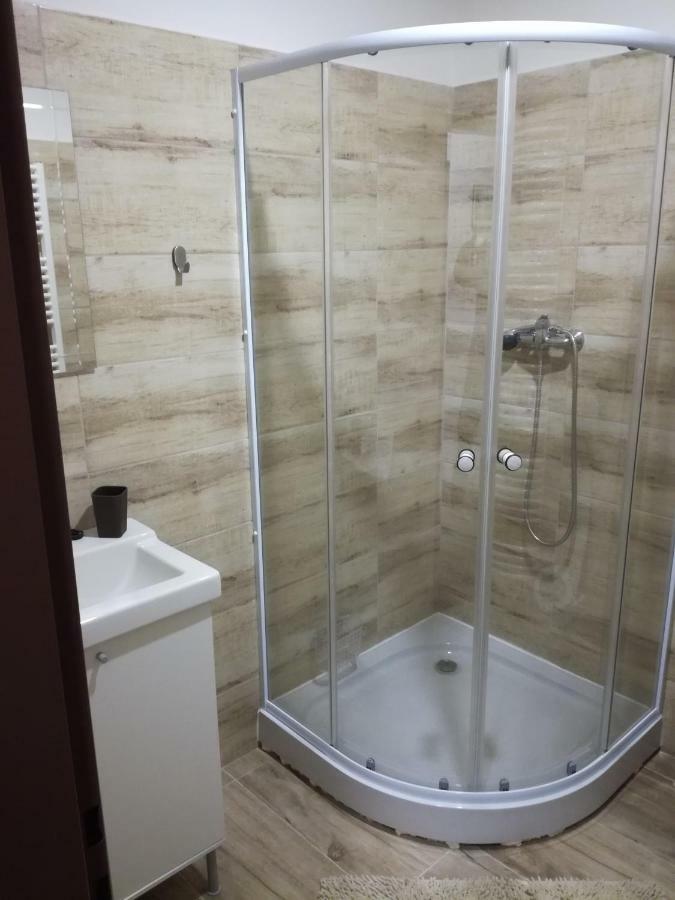 Apartman Prefa Benesov nad Ploucnici Экстерьер фото